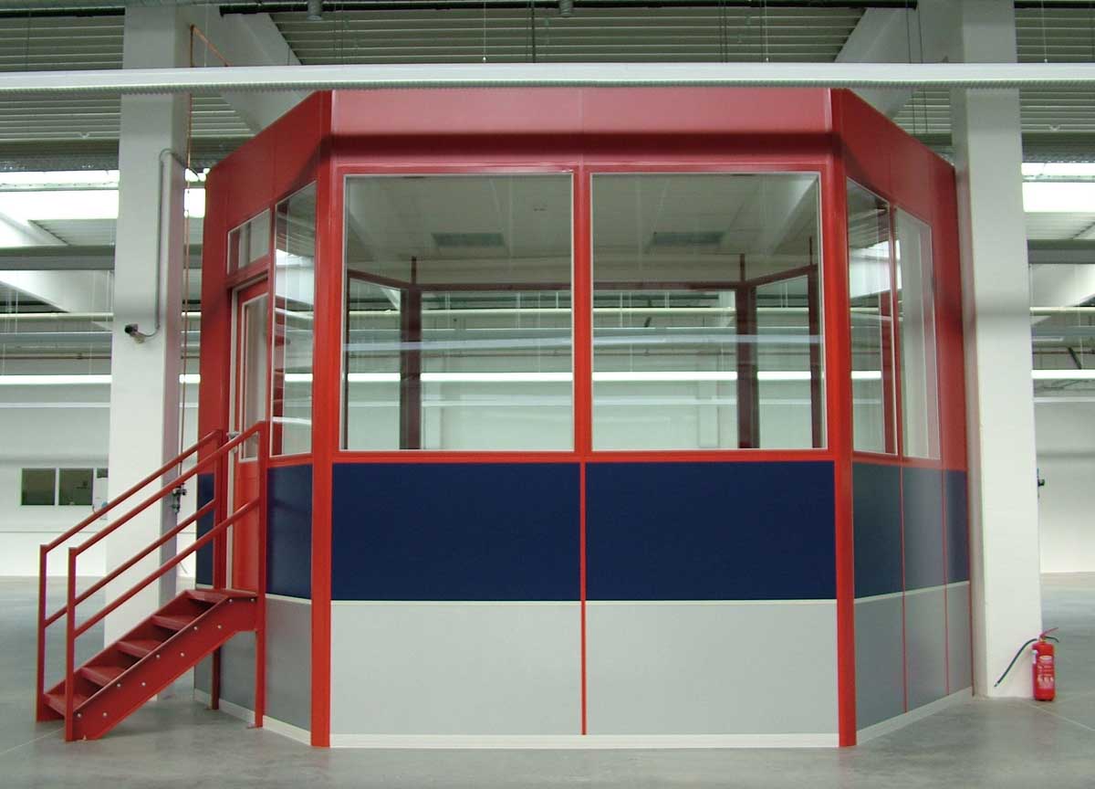 valaszfal-csarnokiroda-belsohaz-21-43